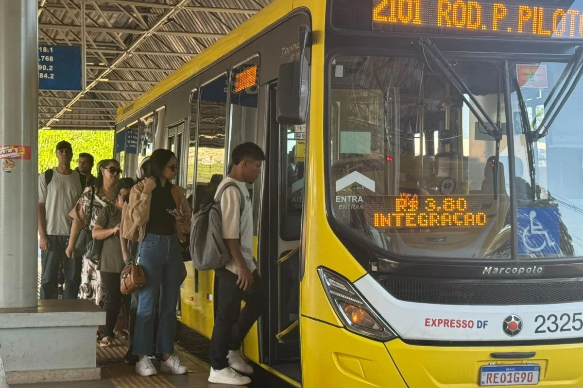 Greve de Rodoviários Suspensa: Moradores do DF se Preparam para Paralisação Não Concretizada