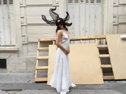 Visual compartilhado por Rosalía no Instagram Visual compartilhado por Rosalía no Instagram