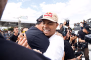 O skatista se emocionou na conquista