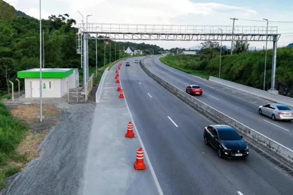 rodovia free flow anchieta imigrantes