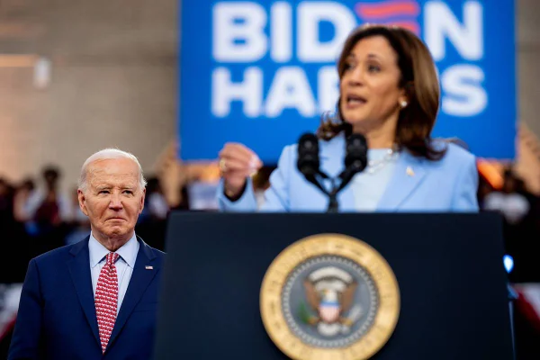 Foto colorida de Joe Biden e Kamala Harris - Metrópoles