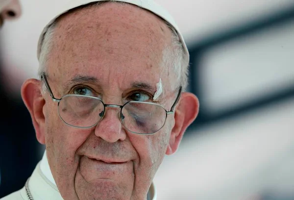 Presidiários fogem após almoço com Papa Francisco