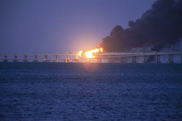 Rússia disse ter detido oito pessoas envolvidas com explosão da ponte de Kerch, na Crimeia