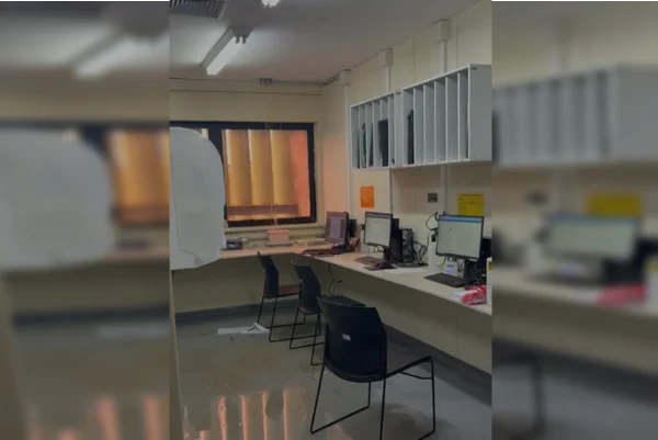 Vazamento de cano de esgoto inunda UTI do Hospital de Base com água e fezes