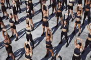 Se exercitar em grupo é uma tendência de moda