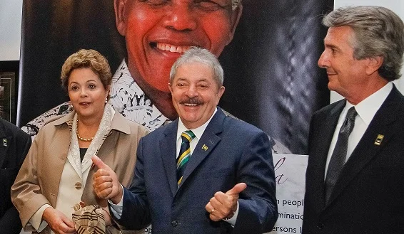 PT festejou, mas ocaso de Collor foi por corrupção em governos da sigla