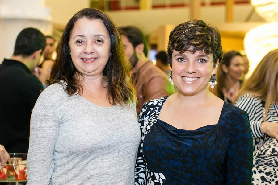 Eliane Rocha e Beatriz Oliveira Eliane Rocha e Beatriz Oliveira