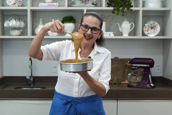 Doce de leite com 1 ingrediente fica pronto sem panela de pressão