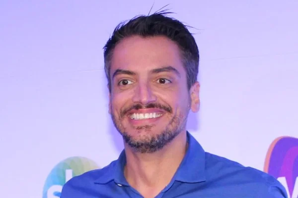 Leo Dias revela vício em drogas e rehab: “Cocaína foi minha companhia”