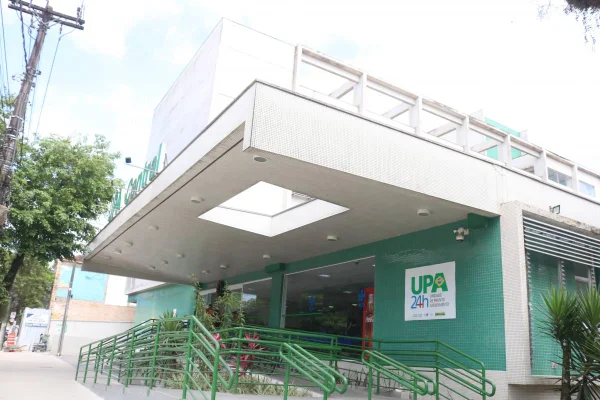 Foto de UPA em Santos - Superlotação nas UPAs: o que explica filas e longas esperas no DF - Metrópoles