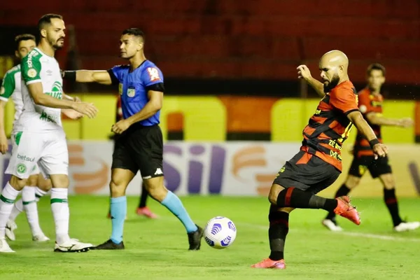 Sport e Chapecoense empatam sem gols e seguem ameaçados pelo rebaixamento