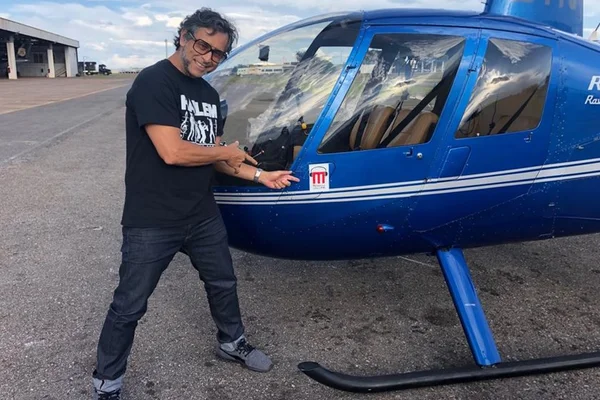 Helicóptero da Rádio Metrópoles FM decola com trânsito em tempo real