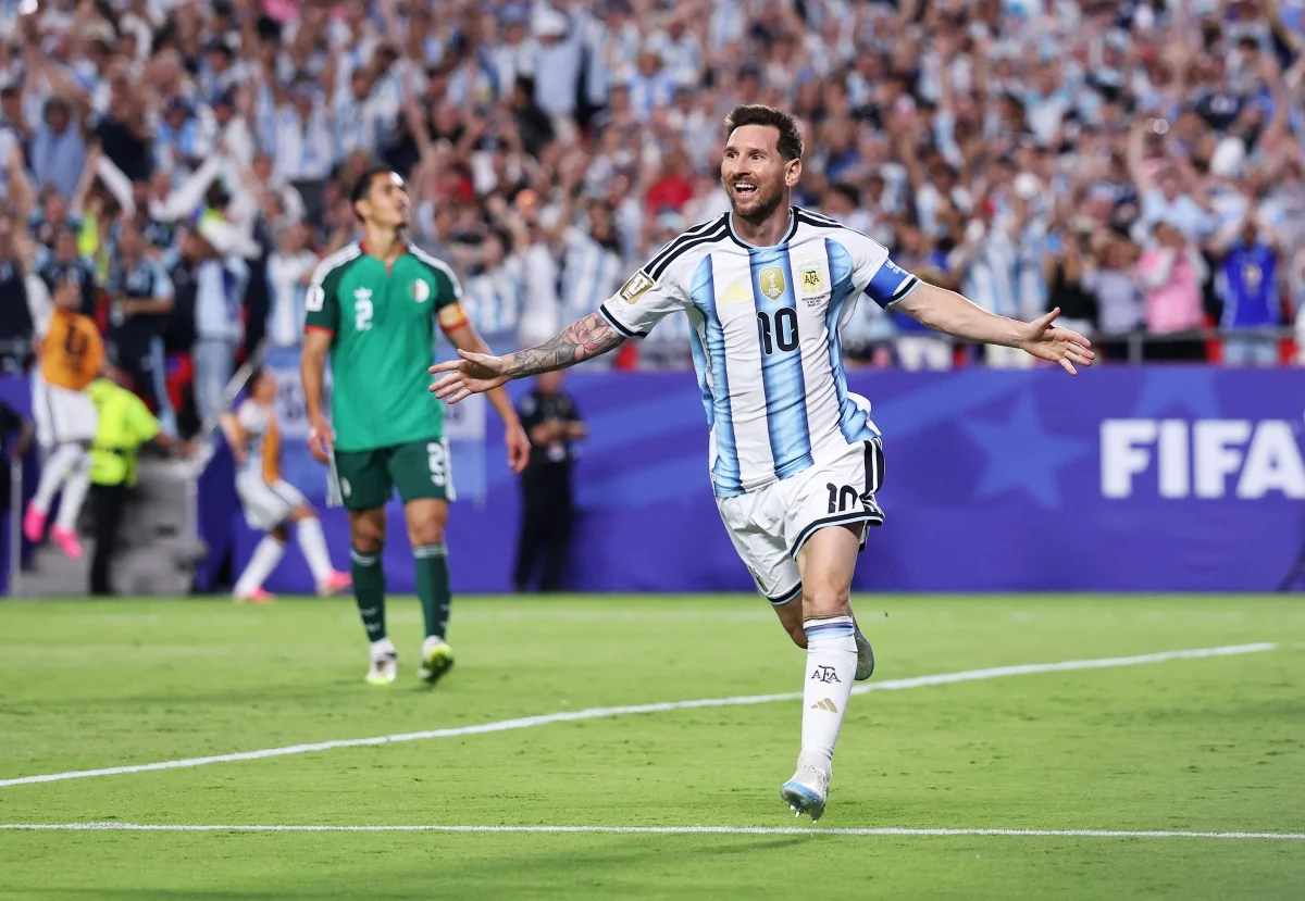 Messi dedica hat-trick para argentinos e diz ser sempre mandante - imagem 5 Messi dedica hat-trick para argentinos e diz ser sempre mandante - imagem 5