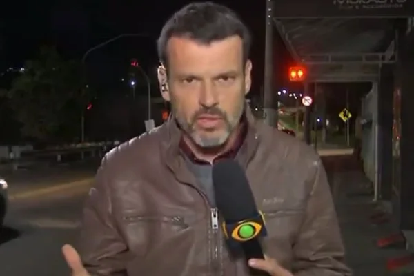 Repórter da Band se manifesta após empurrar jornalista da Record