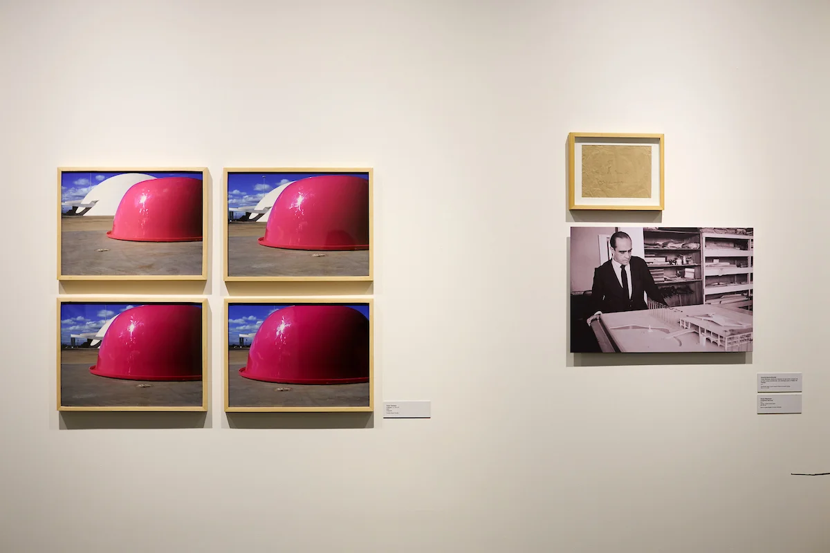 A exposição conta com curadoria de Marcus Lontra, Marília Panitz e Rafael Peixoto A exposição conta com curadoria de Marcus Lontra, Marília Panitz e Rafael Peixoto