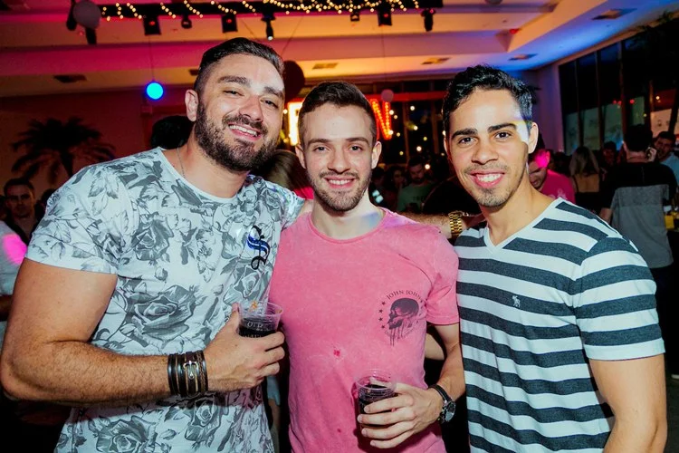 Eduardo Lemos, Rafael Valle, Vinicius Floriano Eduardo Lemos, Rafael Valle, Vinicius Floriano