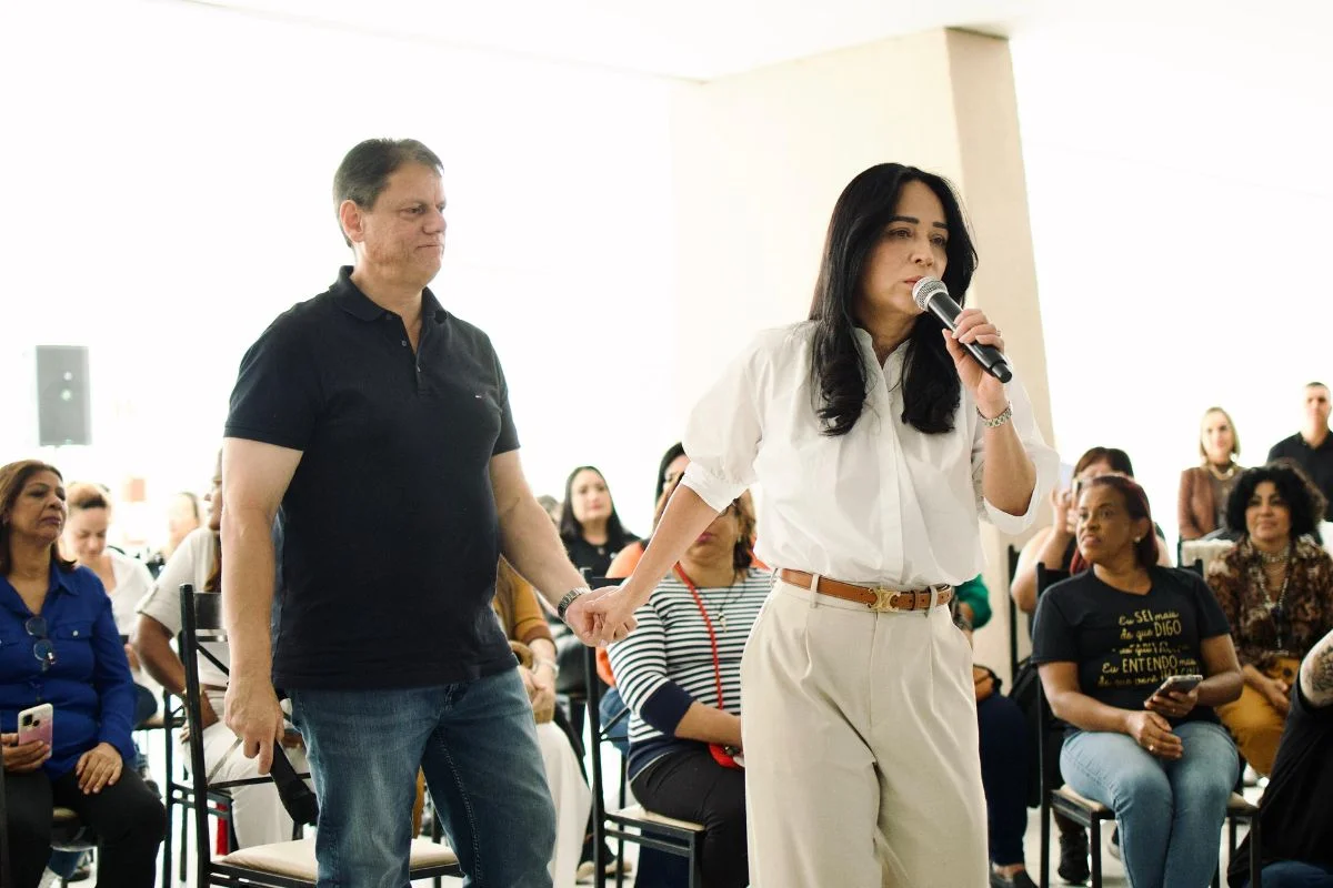 Tarcísio e Haddad miram mulheres em primeiro dia de campanha - imagem 2 Tarcísio e Haddad miram mulheres em primeiro dia de campanha - imagem 2