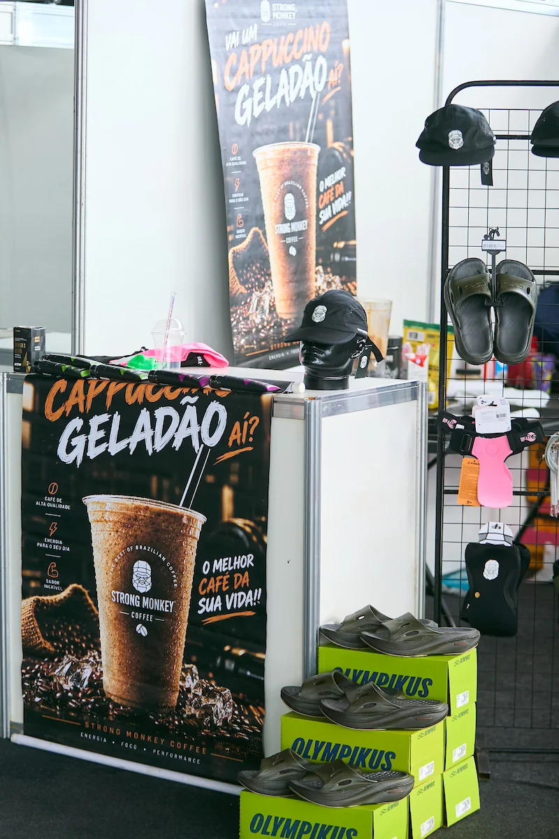 Promoção de capuccino geladão na Strong Monkey, uma das ativações presentes no evento Promoção de capuccino geladão na Strong Monkey, uma das ativações presentes no evento