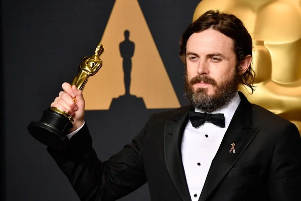 Casey Affleck desiste de apresentar prêmio de Melhor Atriz no Oscar