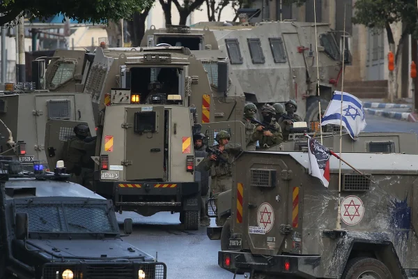 Militares israelenses realizam uma incursão em Nablus, na Cisjordânia (Palestina), em 26 de julho de 2026