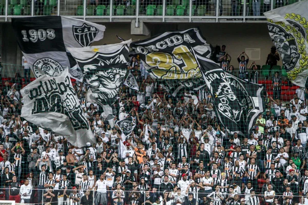 Futebol e política não devem se misturar em campo, diz STJD