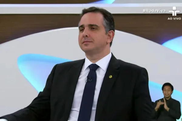 Oposição pede a Pacheco devolver a Bolsonaro a MP das leis culturais