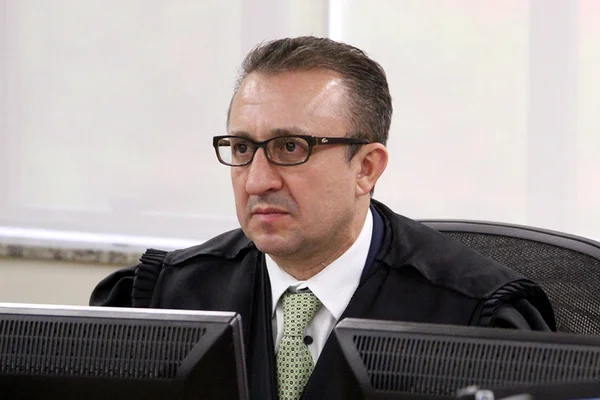 Corregedor manda Tribunal enviar ao CNJ processo contra Favreto