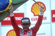 Senna venceu o GP Brasil de 1991 com apenas uma marcha utilizando o modelo.. 