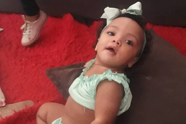 Bebê de 9 meses morre afogada após cair em balde em Minas Gerais