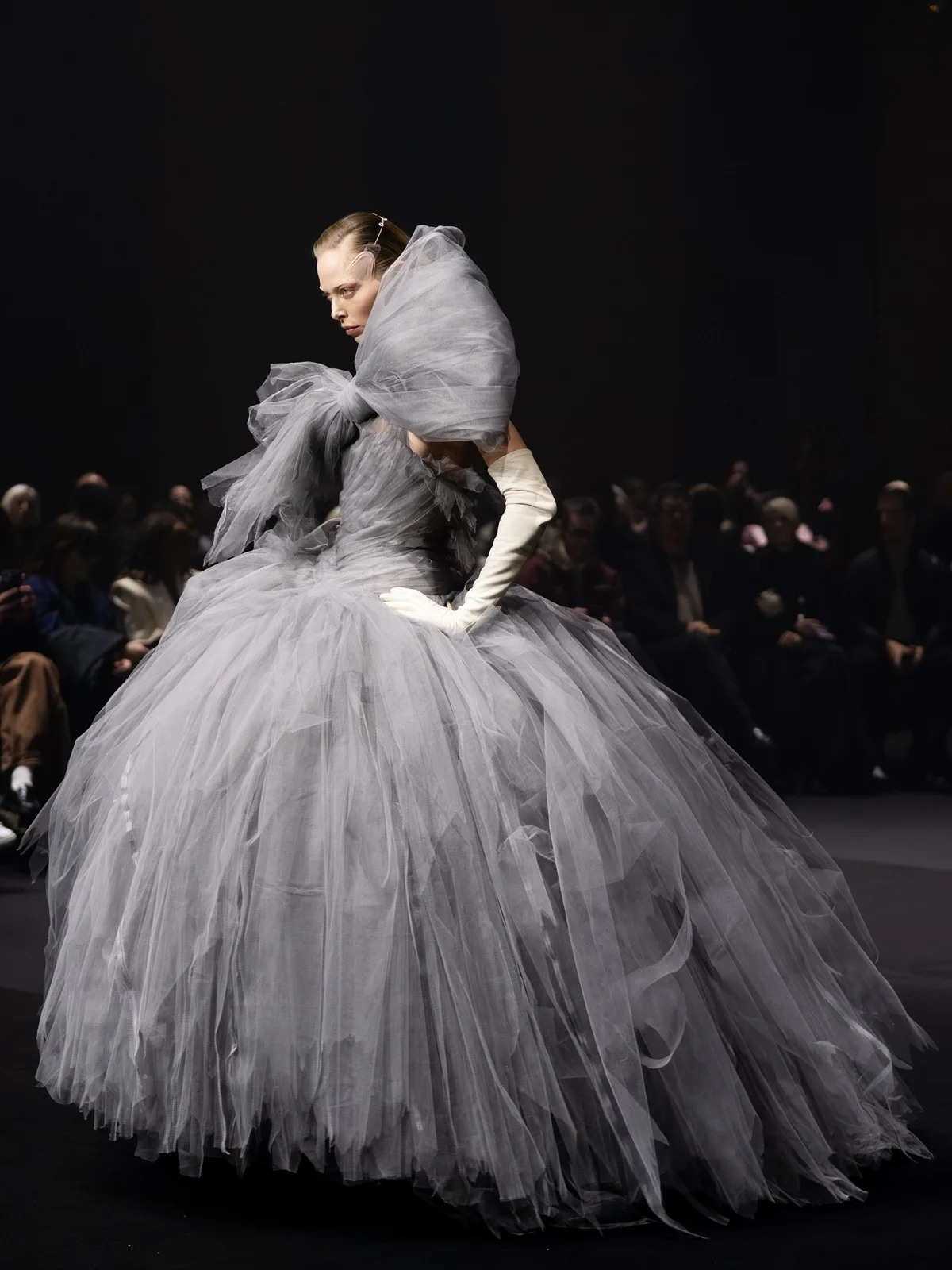 Desfile da Matières Fécales no último Paris Fashion Week Desfile da Matières Fécales no último Paris Fashion Week