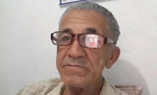 Nilson Izaias, idoso que alcançou fama no Youtube, lança kit de slime