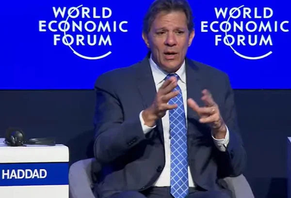 Haddad: “Não há razão para o mundo ter preocupação com o Brasil”
