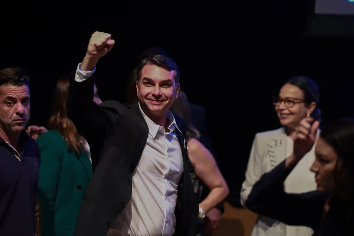 Flávio Bolsonaro (PL) Flávio Bolsonaro (PL)