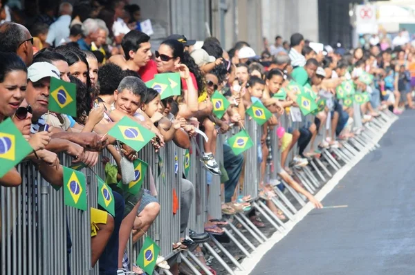 O que abre e o que fecha no feriado do dia 7 de setembro