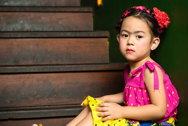 Crianças brasilienses se vestem de Frida Kahlo para campanha da Apoena