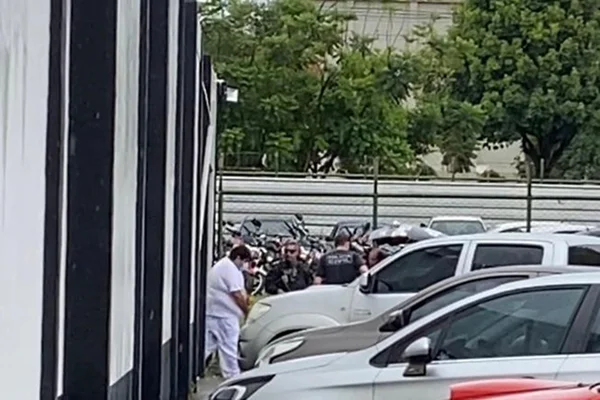 Após três horas de depoimento, suspeitos de chacina voltam para Papuda