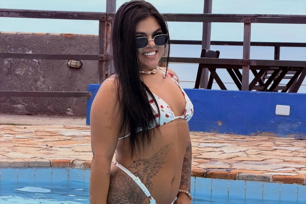 Karol costumava mostrar a rotina e postava vídeos de humor Karol costumava mostrar a rotina e postava vídeos de humor