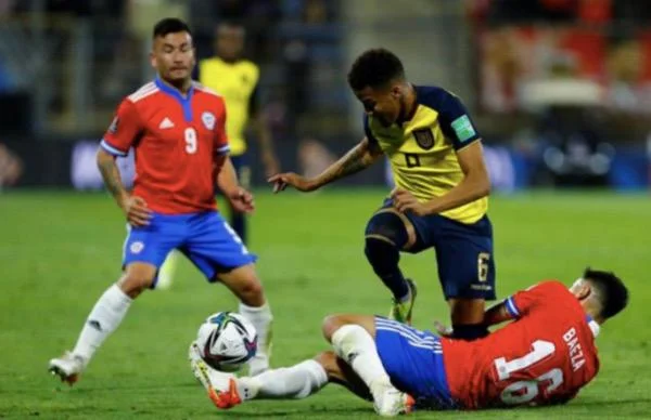 Fifa abre processo disciplinar contra Equador e Chile sonha com Copa