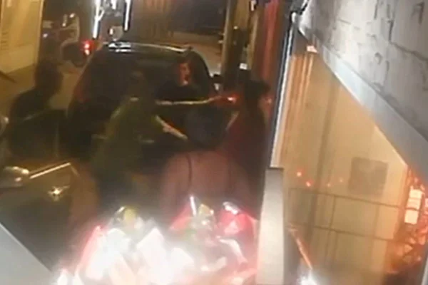 A técnica de enfermagem Mariane Lima Alves, de 27 anos, morreu após ser baleada. A mãe dela foi socorrida com ferimentos grave no rosto - Metrópoles