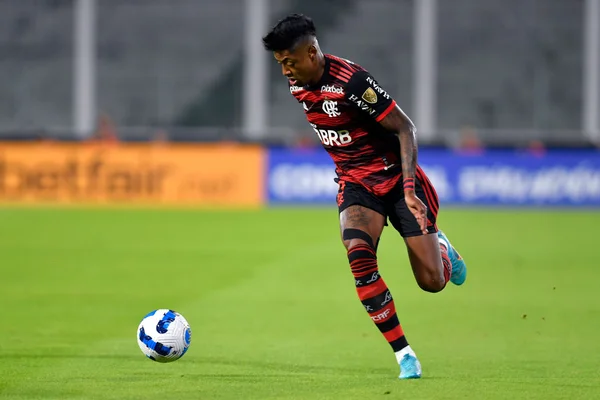 Bruno Henrique, atacante do Flamengo, em duelo contra o Talleres, na Argentina, em duelo válido pela Copa Libertadores