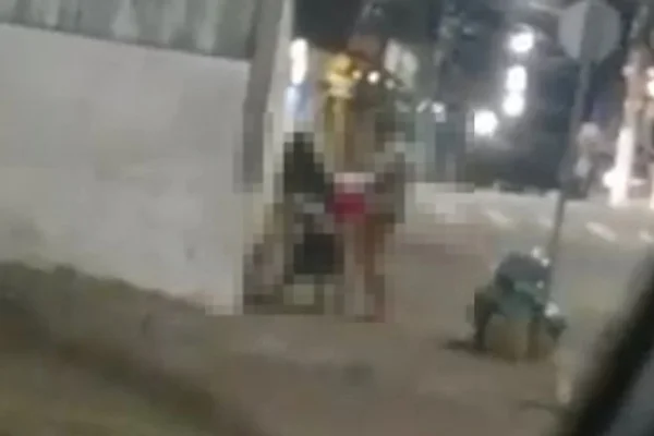 Casal faz sexo em rua do RJ - Metrópoles