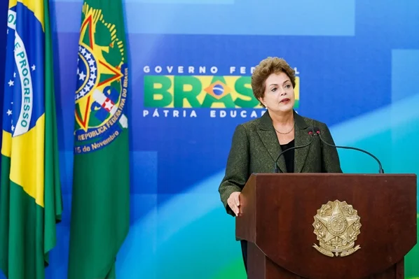 Dilma: mantivemos o Minha Casa, Minha Vida e vamos continuar no mesmo ritmo