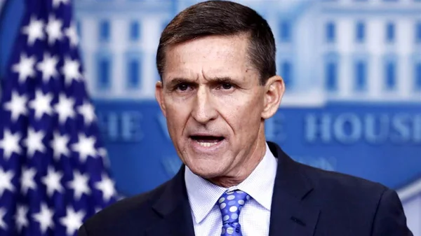 Ex-assessor de Trump se declara culpado por mentir ao FBI