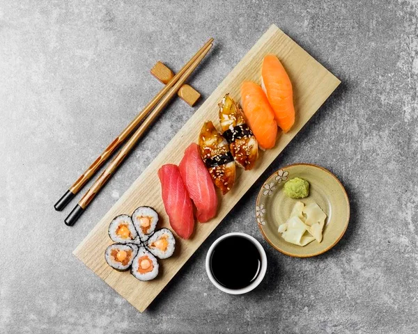 10 bons restaurantes para comer sushi em Brasília