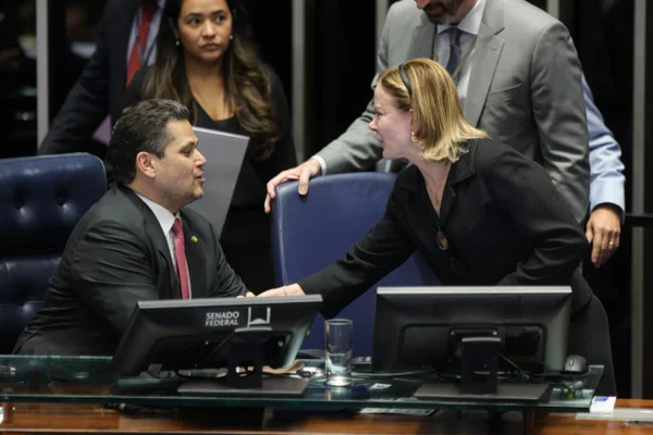 Senado aprova e ampliação da isenção do IR deverá valer já em 2026
