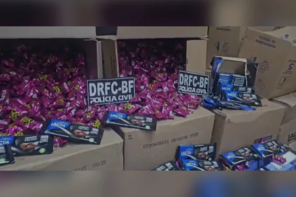 Dono de mercado é preso com uma tonelada de chocolate vencido