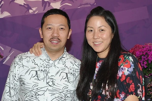 Carol Lim e Humberto Leon deixam direção criativa da Kenzo