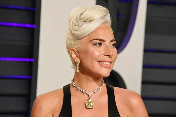 Lady Gaga é acusada de plágio em Shallow