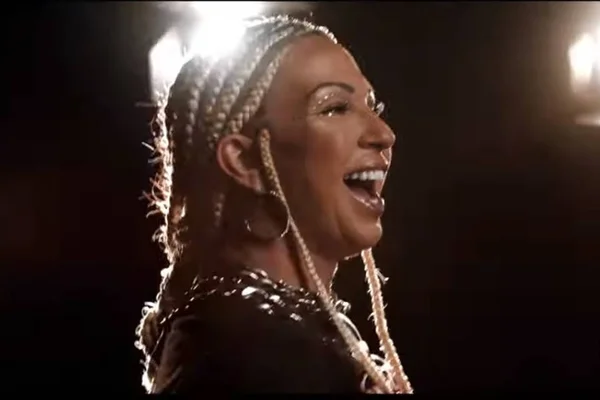 Valesca Popozuda lança Furduncinho: ouça a nova música