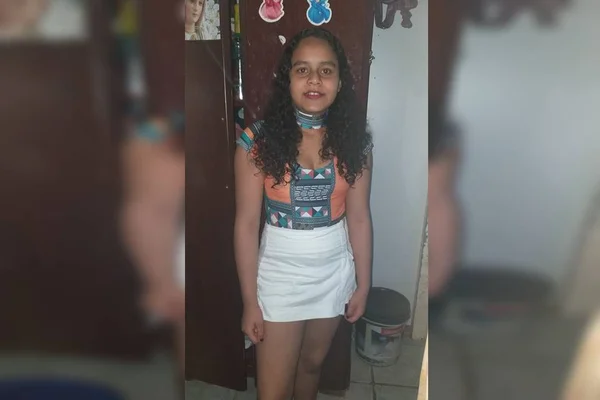 Tainá da Silva está desaparecida